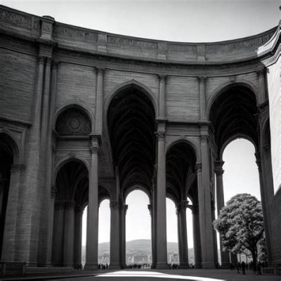  A Torre da Colina da Tigre: Um Monumento Imponente e Uma História Fascinante