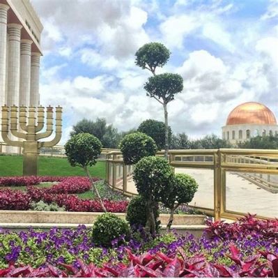 Jardim do Templo de Hami - Uma Jóia Floral Escondida em Meio ao Deserto!