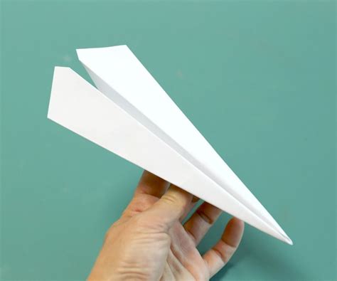 What is the Fastest Paper Airplane? And Why Does It Make You Question the Speed of Thought?